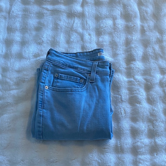 Levi High Rise Bootcut Jean - Picture 4 of 4